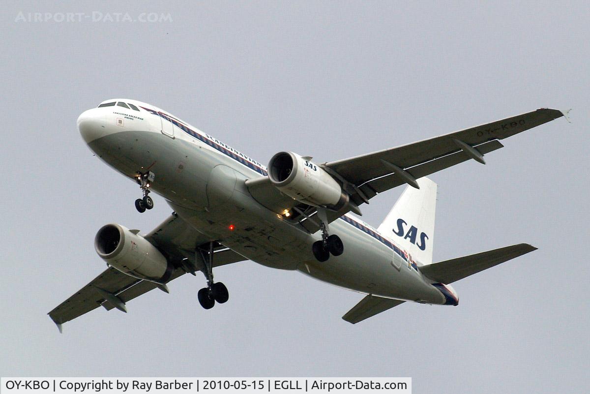 OY-KBO, 2006 Airbus A319-131 C/N 2850, Airbus A319-131 [2850] (SAS Scandinavian Airlines) Home~G 15/05/2010. On approach 27R in retro scheme.