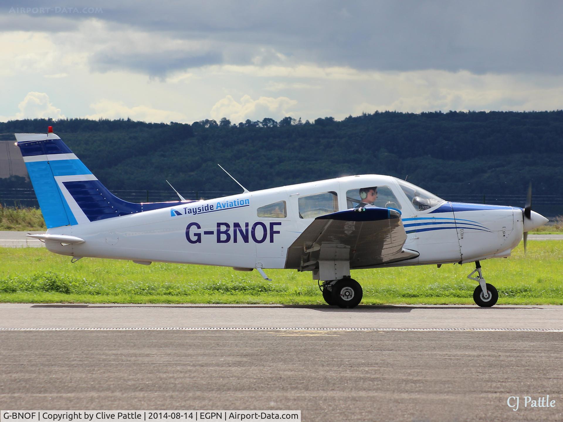G-BNOF, 1987 Piper PA-28-161 Cherokee Warrior II C/N 2816014, Based with Tayside Aviation taxi out for take-off at Dundee Riverside airport EGPN