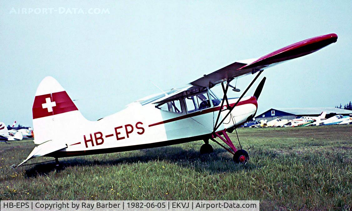 HB-EPS, 1951 SAI KZ VII Laerke C/N 188, S.A.I. KZ VII U-4 Laerke [188] Stauning~OY 05/06/1982. From a slide.