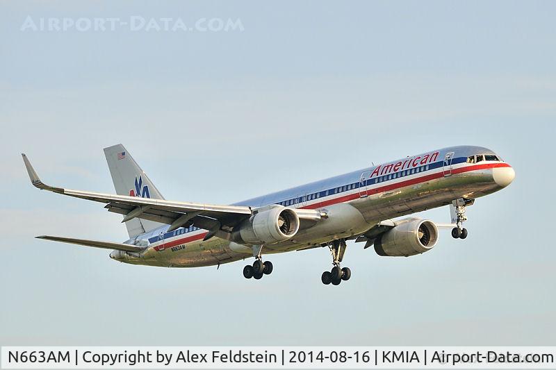 N663AM, 1992 Boeing 757-223 C/N 25297, Miami