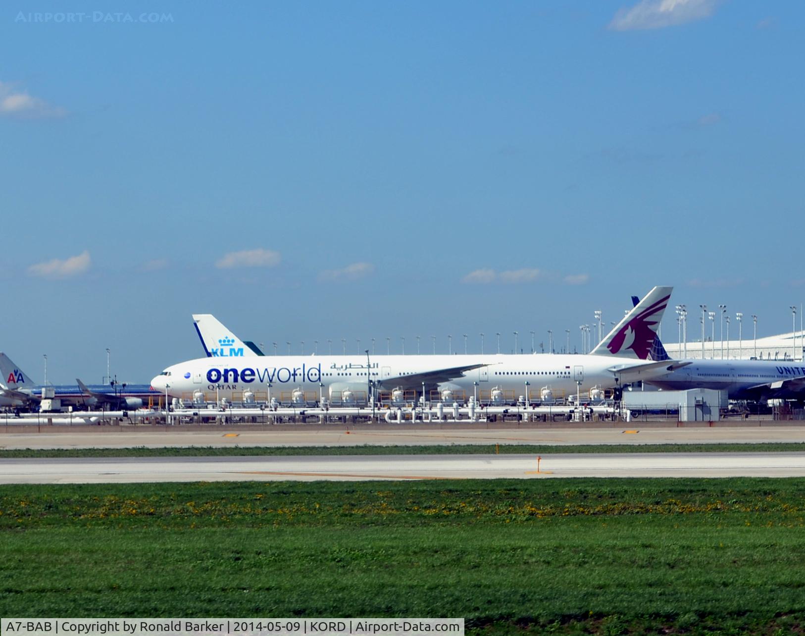 A7-BAB, 2007 Boeing 777-3DZ/ER C/N 36103, Taxi O'Hare