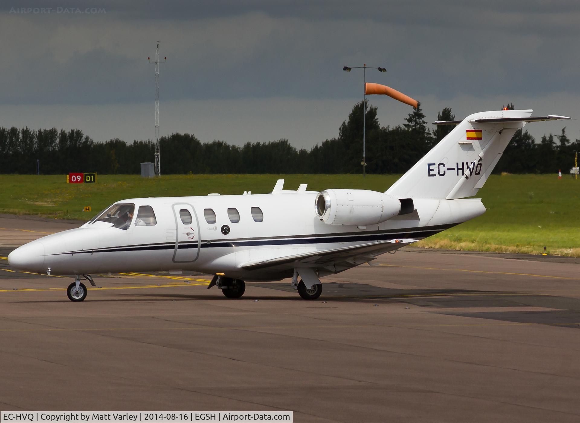 EC-HVQ, 2001 Cessna 525 Citation CJ1 C/N 525-0436, Taxiing to SaxonAir