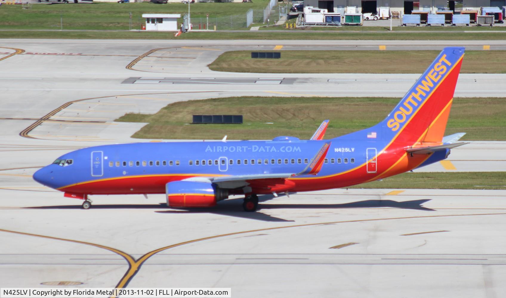 N425LV, 2002 Boeing 737-7H4 C/N 29829, Southwest 737-700