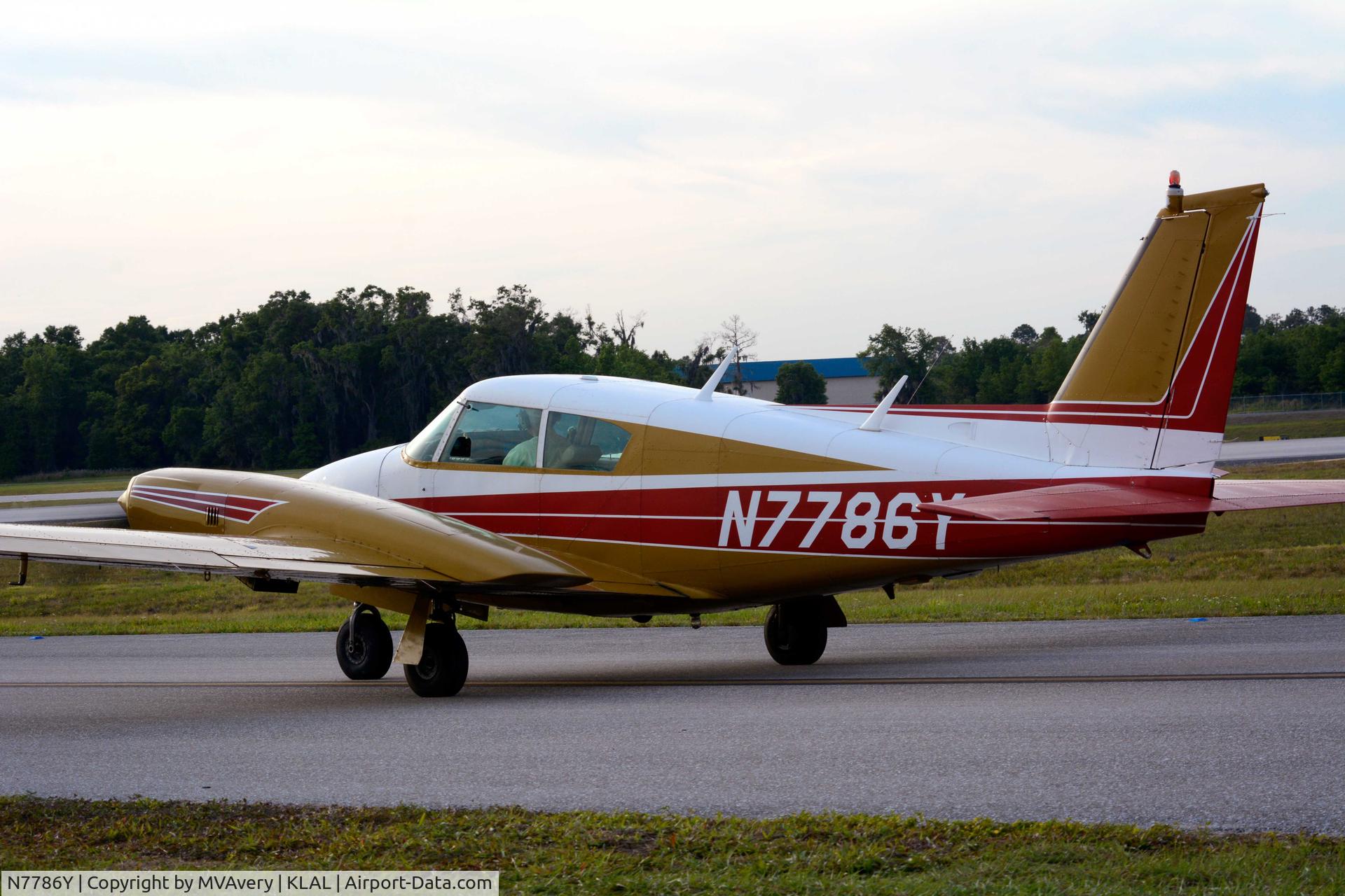 N7786Y, 1965 Piper PA-30 Twin Comanche C/N 30-869, 2014 Sun n Fun