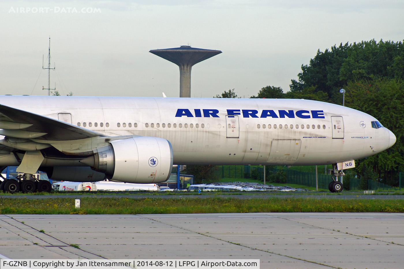 F-GZNB, 2008 Boeing 777-328/ER C/N 32964, f-gznb
