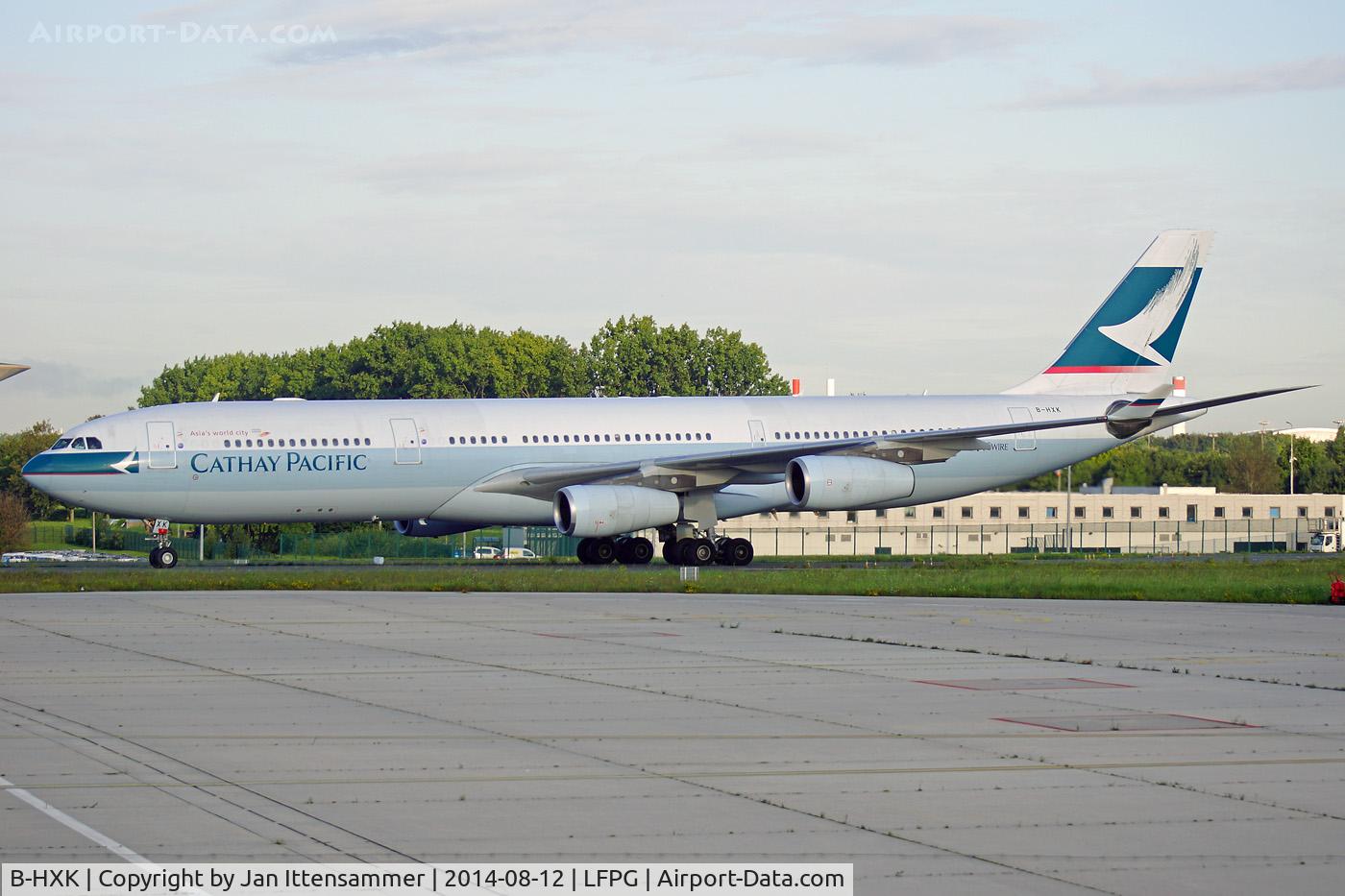 B-HXK, Airbus A340-313 C/N 228, b-hxk