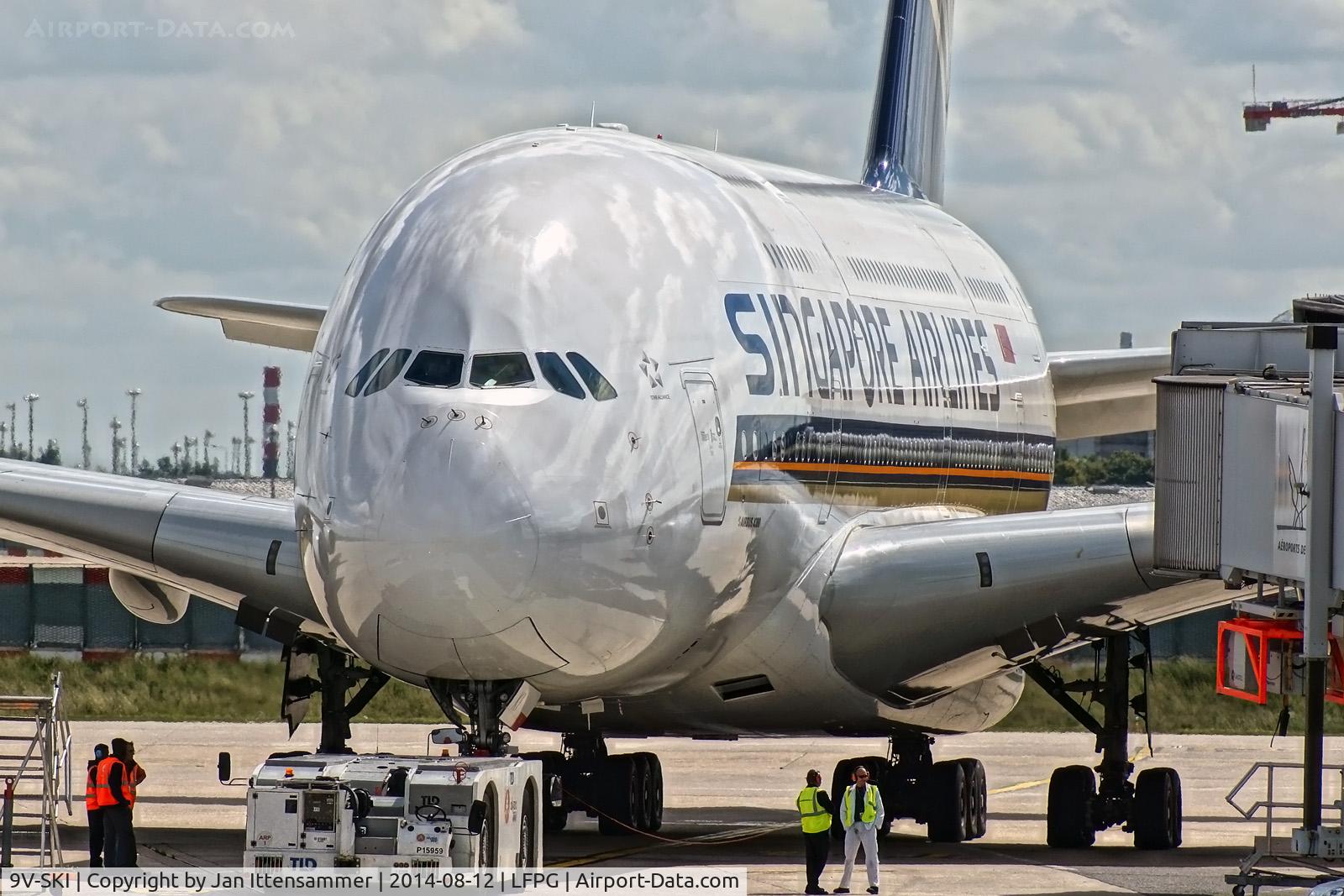 9V-SKI, 2009 Airbus A380-841 C/N 034, 9v-ski