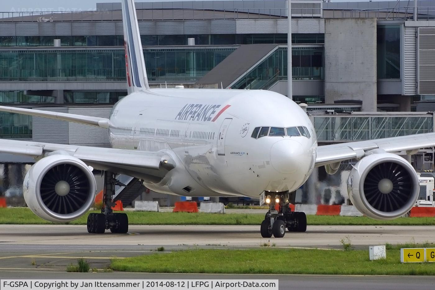 F-GSPA, 1998 Boeing 777-228/ER C/N 29002, f-gspa