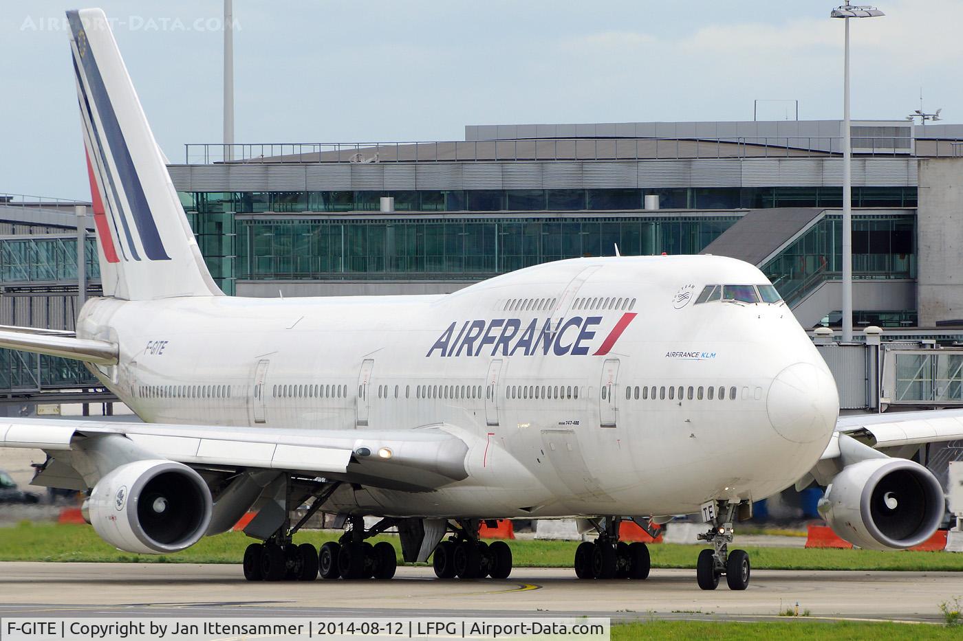 F-GITE, 1992 Boeing 747-428 C/N 25601, lfpgl