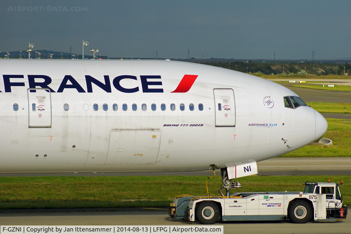 F-GZNI, 2011 Boeing 777-328/ER C/N 39973, f-gzni