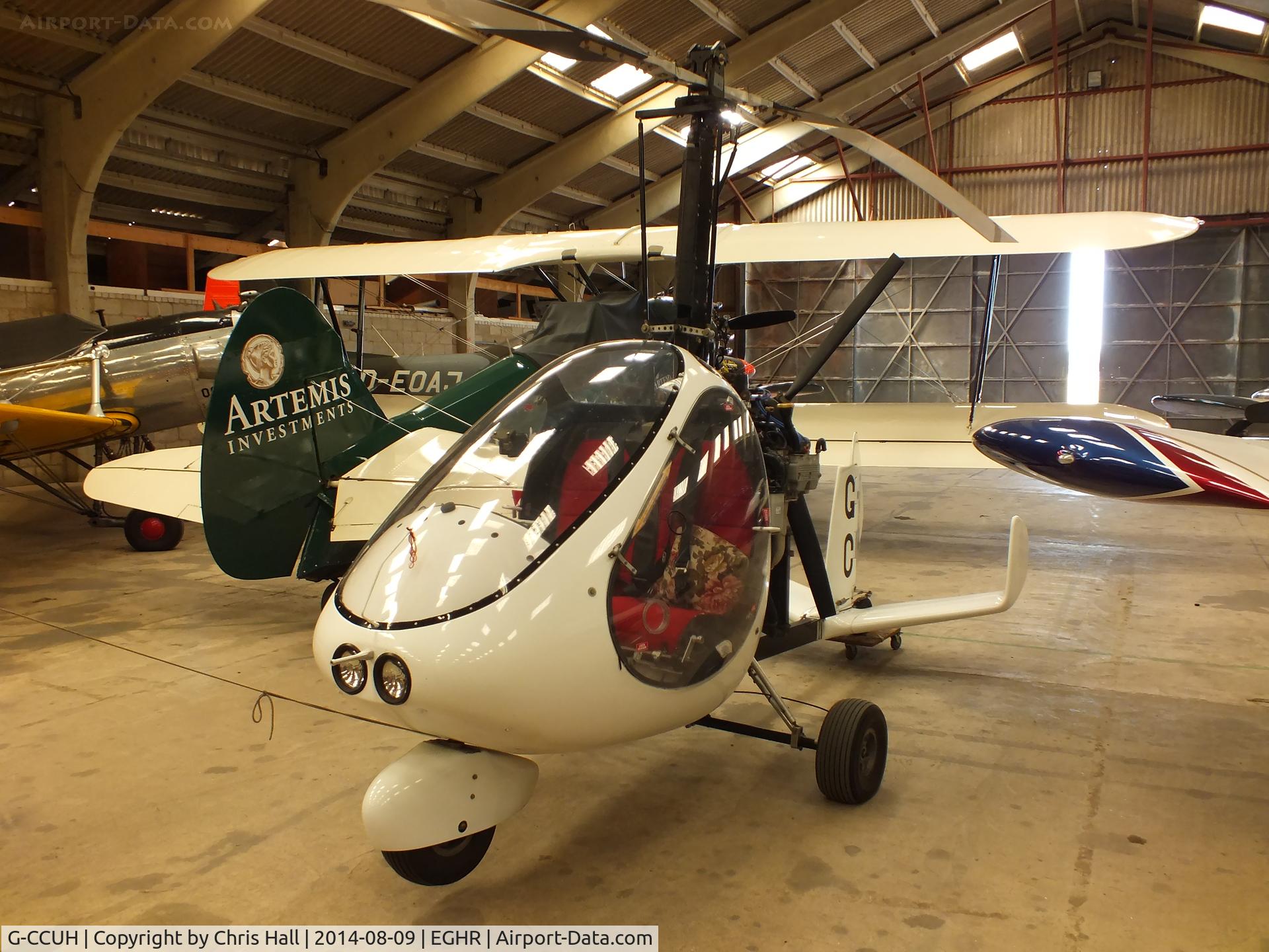 G-CCUH, 2004 RAF 2000 GTX SE C/N PFA G/13-1356, at Goodwood airfield