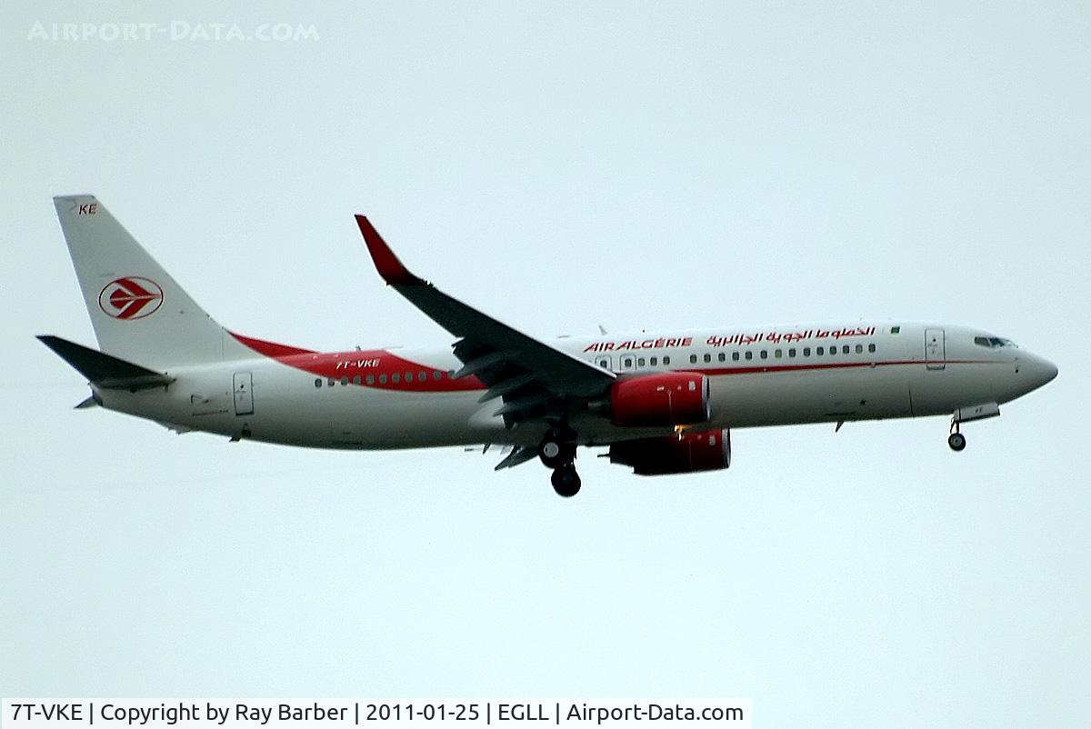 7T-VKE, 2010 Boeing 737-8D6 C/N 40859, Boeing 737-8D6 [40859] (Air Algerie) Home~G 25/01/2011. On approach 27L.