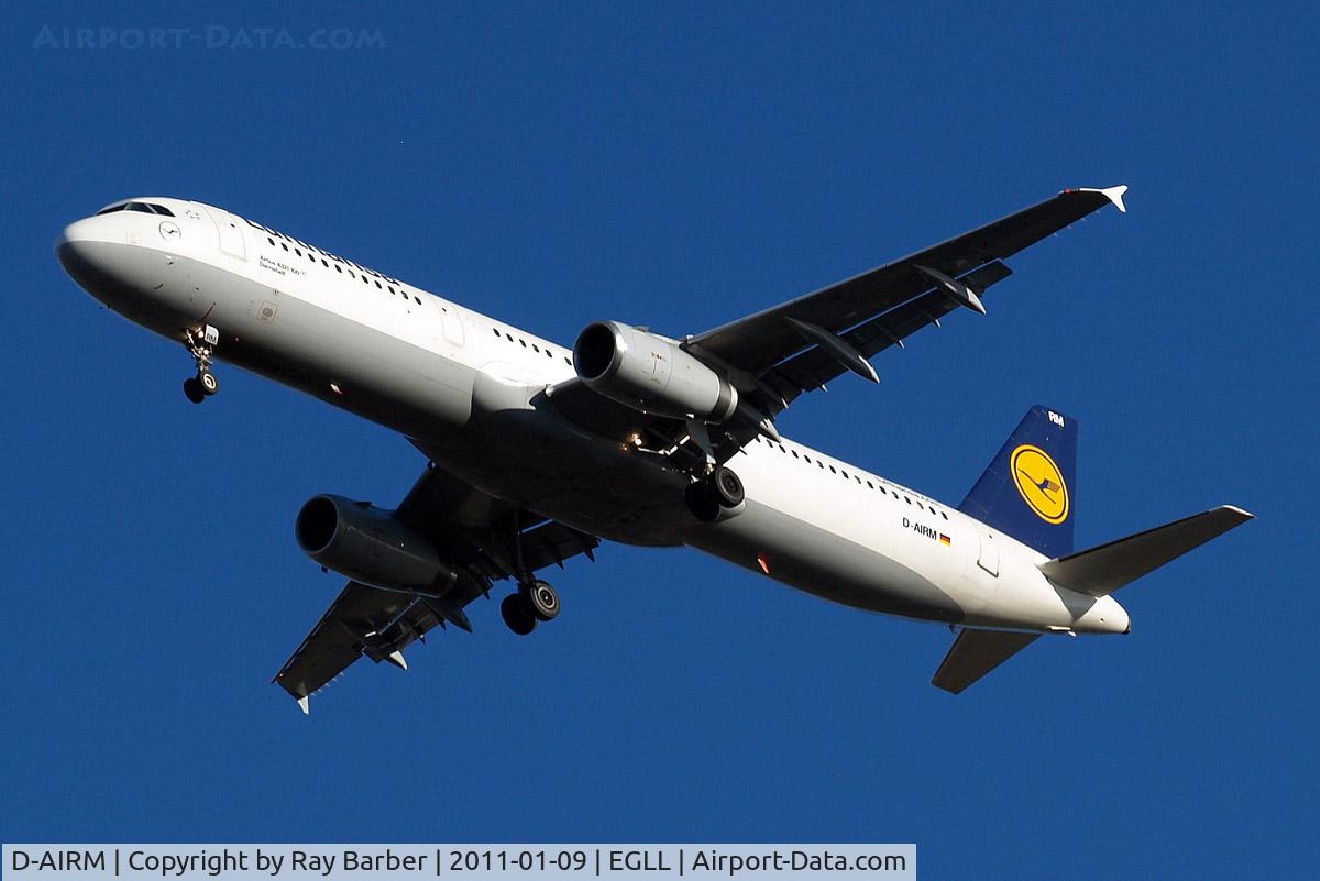 D-AIRM, 1994 Airbus A321-131 C/N 0518, Airbus A321-131 [0518] (Lufthansa) Home~G 09/01/2011. On approach 27R.
