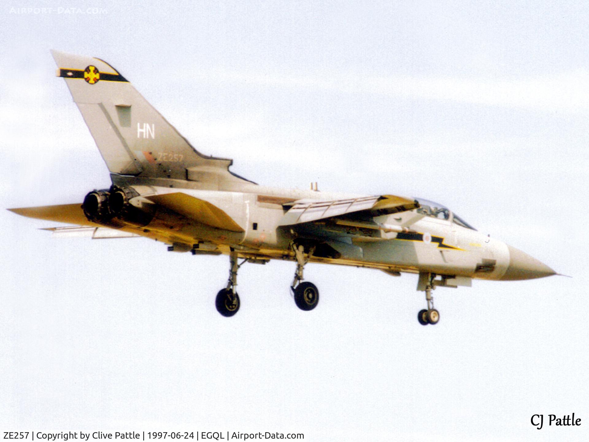 ZE257, 1987 Panavia Tornado F.3 C/N 610/AS033/3272, Scanned from print. Tornado F.3 ZE257 coded HN of 111 Sqn landing at RAF leuchars June '97