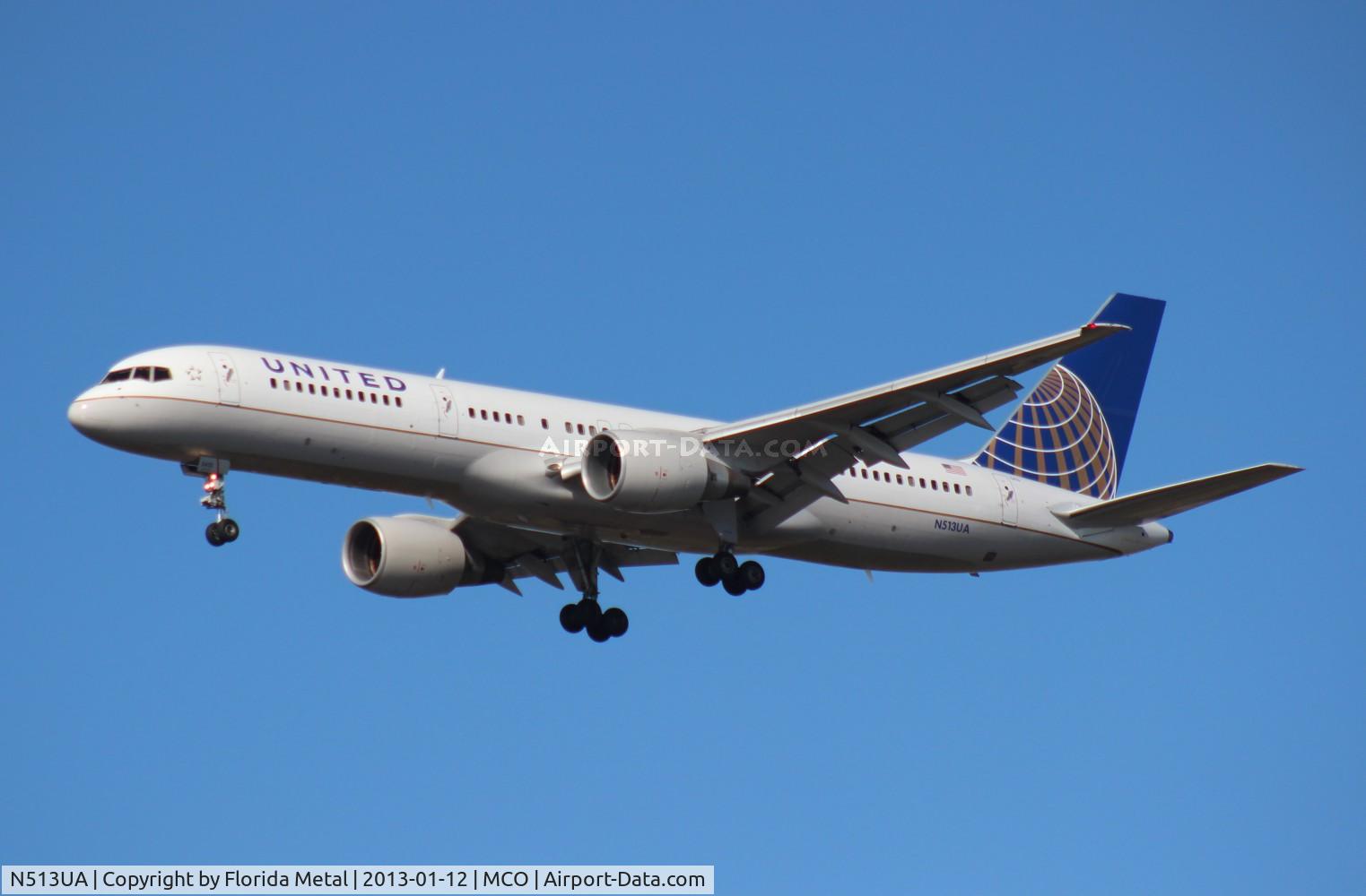 N513UA, 1990 Boeing 757-222 C/N 24810, United 757-200