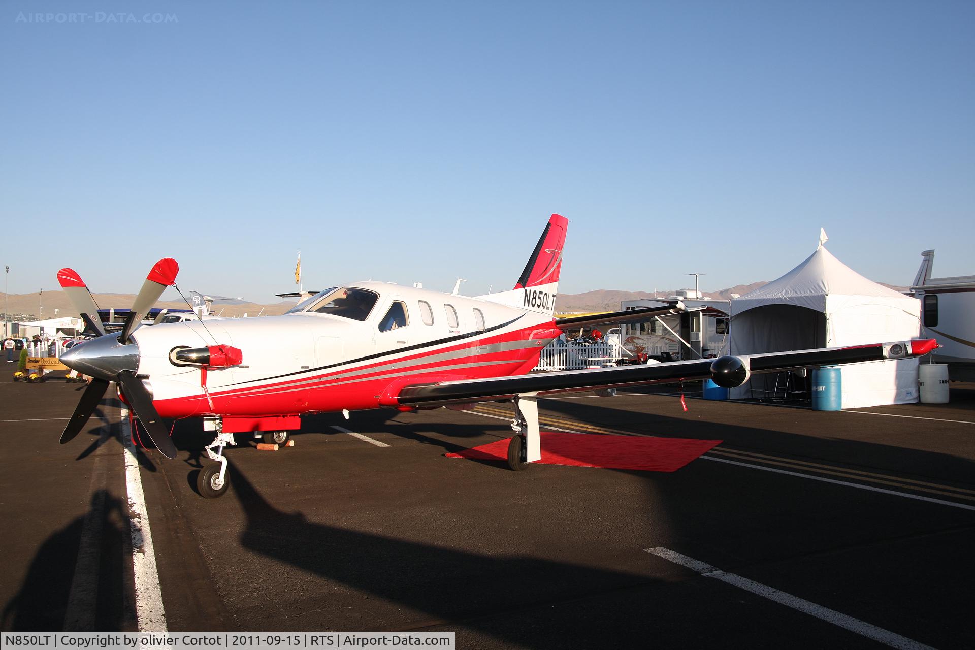 N850LT, Socata TBM-700 C/N 585, Reno air races 2011