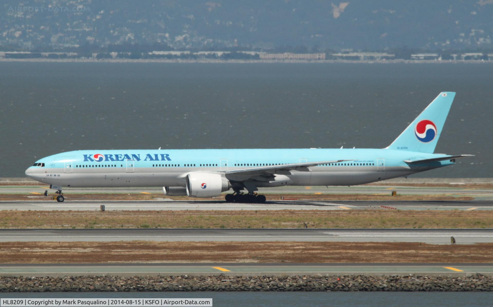 HL8209, 2010 Boeing 777-3B5/ER C/N 37646, Boeing 777-300ER