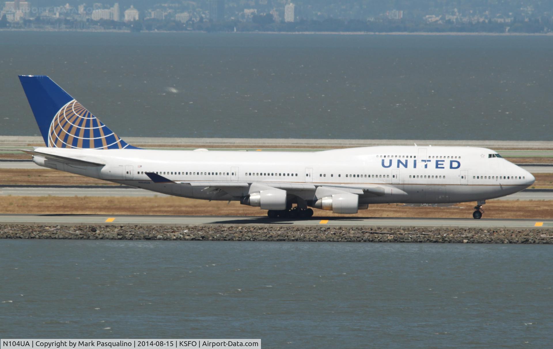 N104UA, 1998 Boeing 747-422 C/N 26902, Boeing 747-400