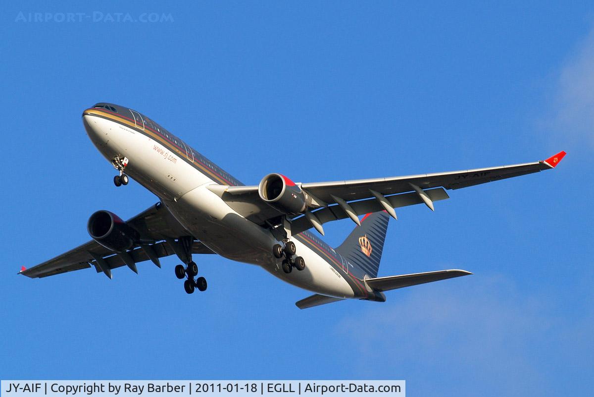 JY-AIF, 2009 Airbus A330-223 C/N 979, Airbus A330-223 [979] (Royal Jordanian Airlines) Home~G 18/01/2011. On approach 27R.