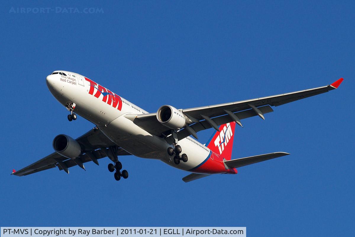 PT-MVS, 2010 Airbus A330-223 C/N 1112, Airbus A330-223 [1112] (TAM Airlines) Home~G 21/01/2011. On approach 27R.