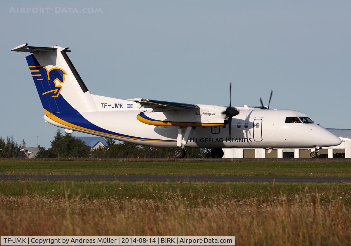 TF-JMK, 1996 De Havilland Canada DHC-8-202 Dash 8 C/N 446, On the way to Rwy. 19.