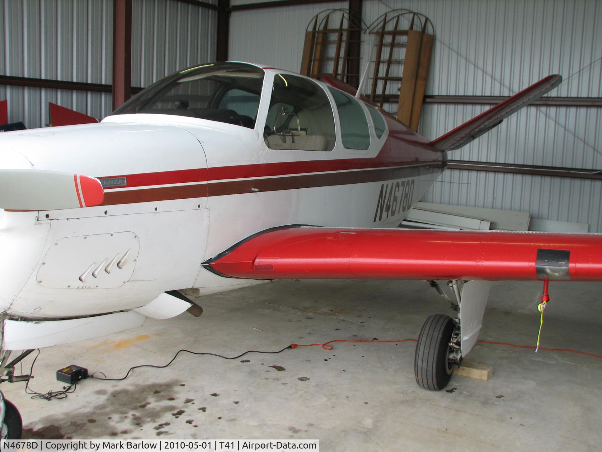 N4678D, 1956 Beech H35 Bonanza C/N D-4902, N4678D nestled in her hangar.
