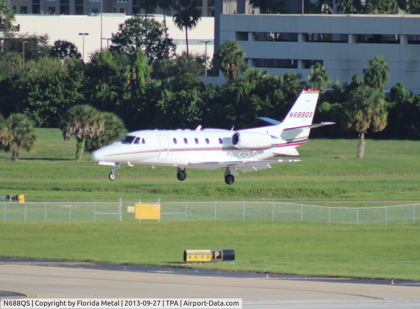 N688QS, 2001 Cessna 560XL C/N 560-5188, Net Jets Citation 560XL