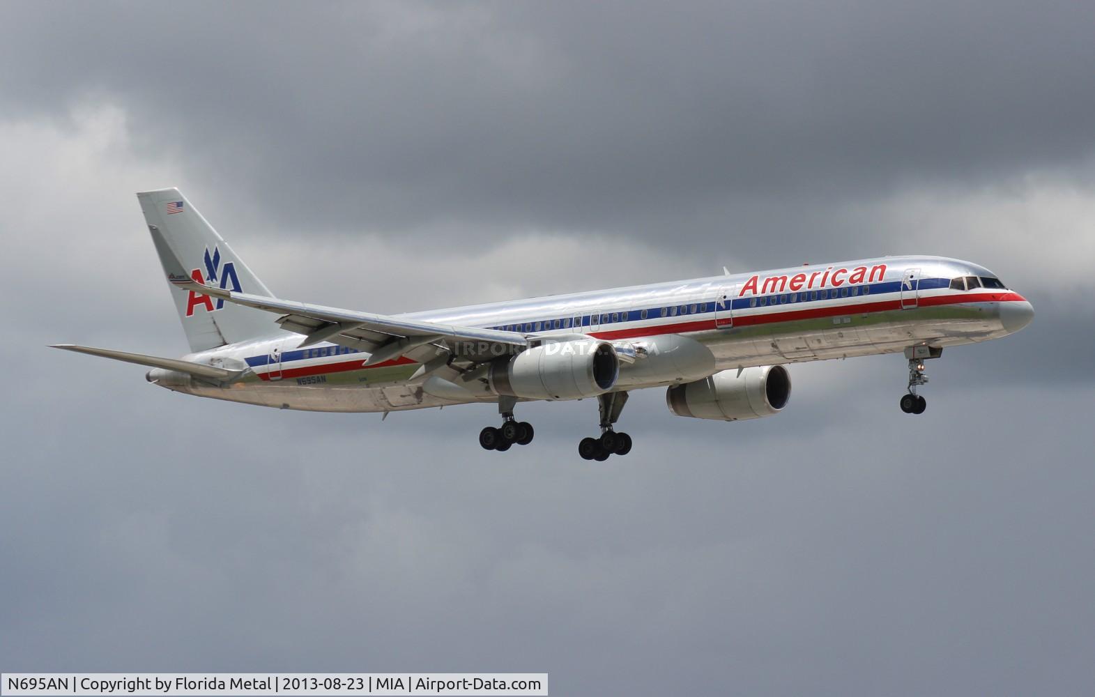 N695AN, 1994 Boeing 757-223 C/N 26975, American 757-200