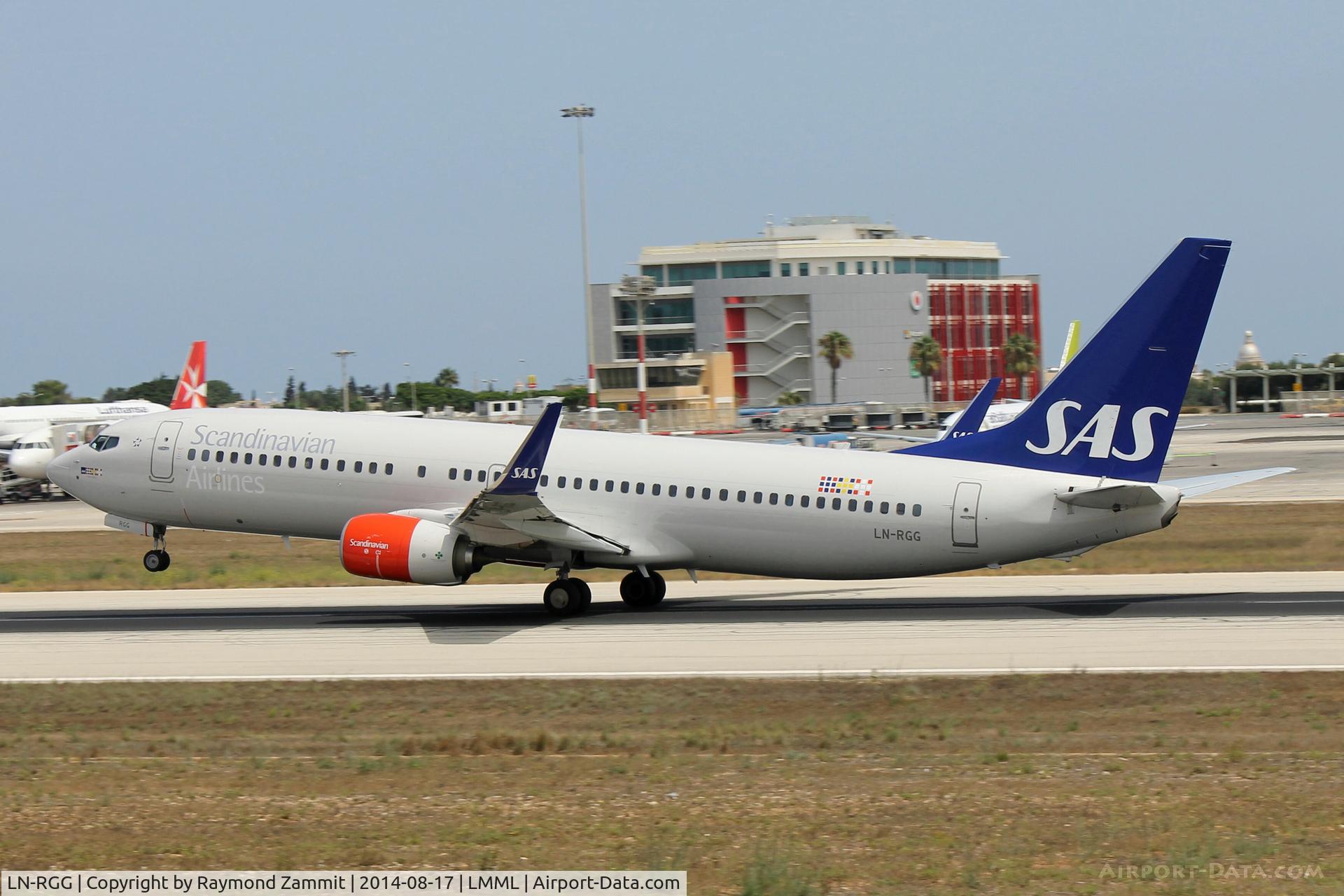 LN-RGG, 2013 Boeing 737-86N C/N 38039, B737-800 LN-RGG SAS