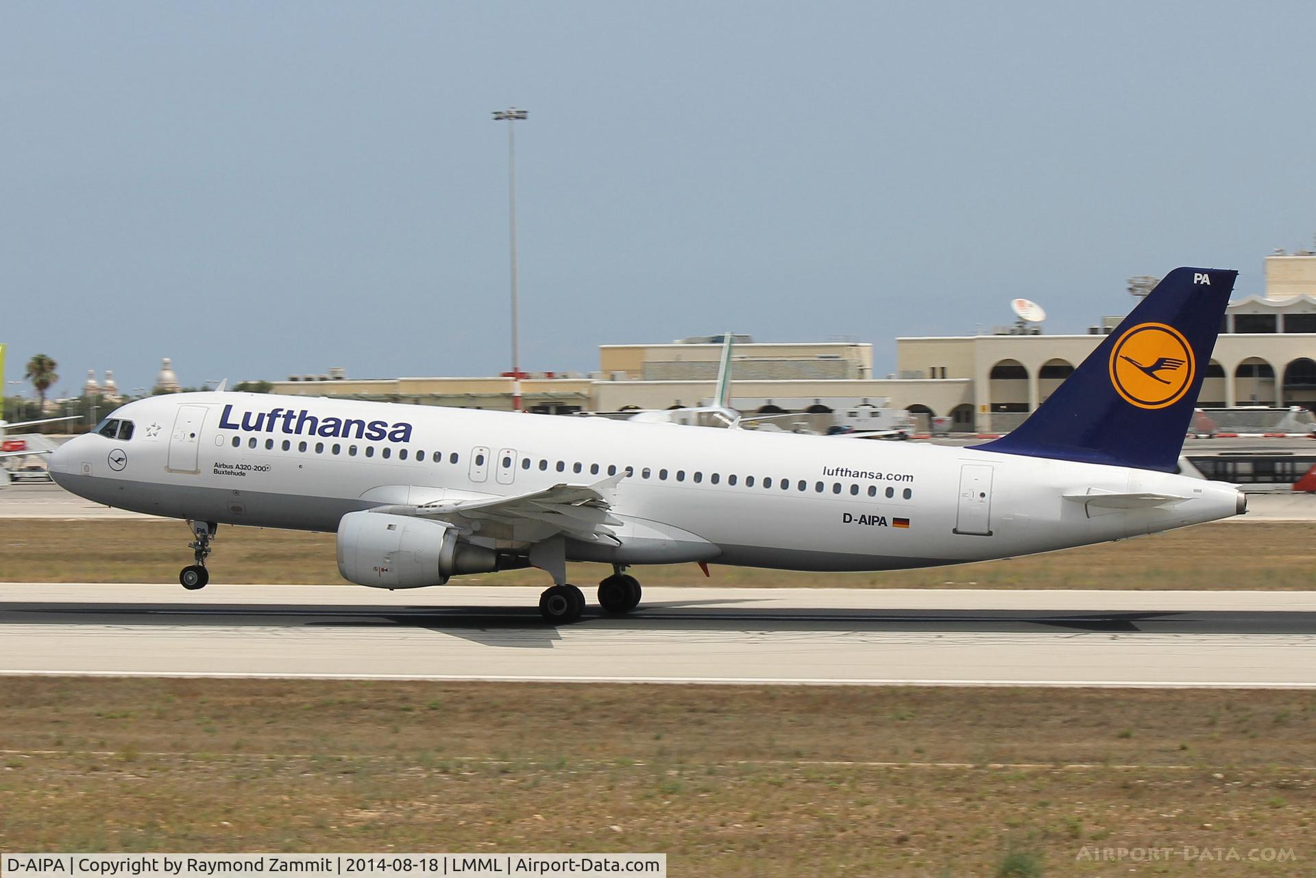 D-AIPA, 1989 Airbus A320-211 C/N 0069, A320 D-AIPA Lufthansa