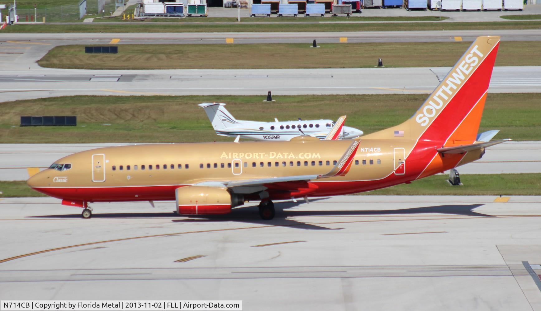 N714CB, 1998 Boeing 737-7H4 C/N 27848, Southwest classic 737-700