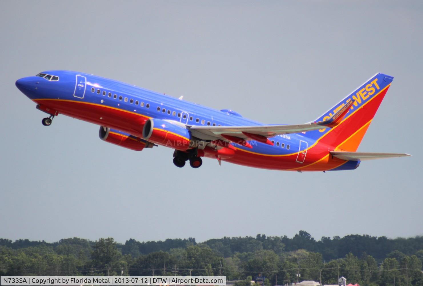 N733SA, 1999 Boeing 737-7H4 C/N 27865, Southwest 737-700