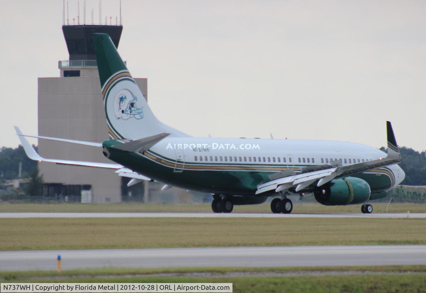 N737WH, 1998 Boeing 737-75T BBJ C/N 29142, Miami Dolphins BBJ