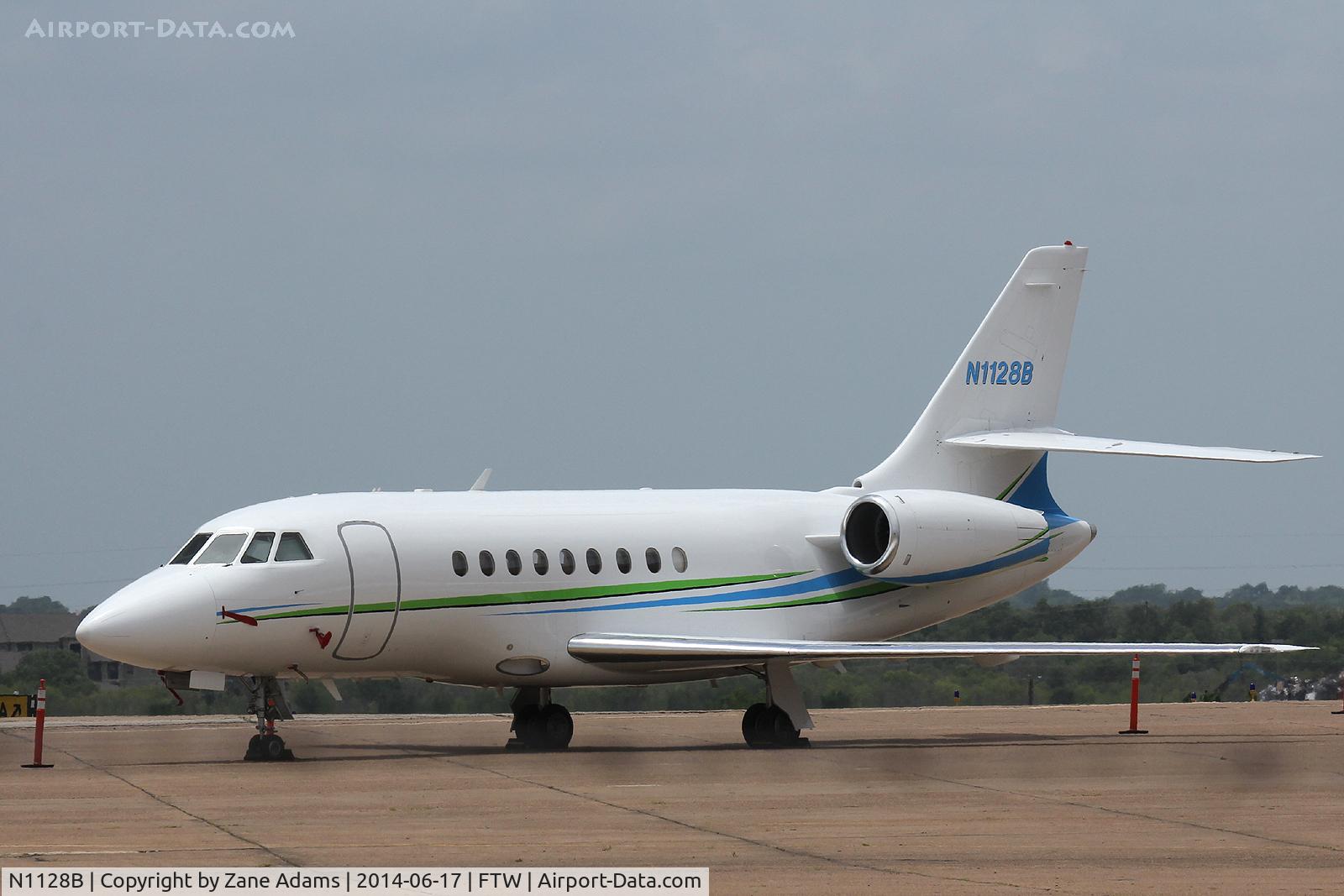 N1128B, 1999 Dassault Falcon 2000 C/N 83, At Meacham field - Fort Worth, TX 