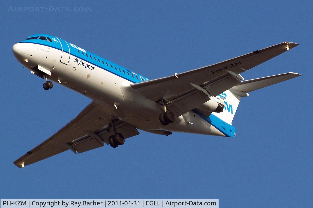 PH-KZM, 1995 Fokker 70 (F-28-0070) C/N 11561, Fokker F-70 [11561] (KLM cityhopper) Home~G 31/01/2011. On approach 27R.