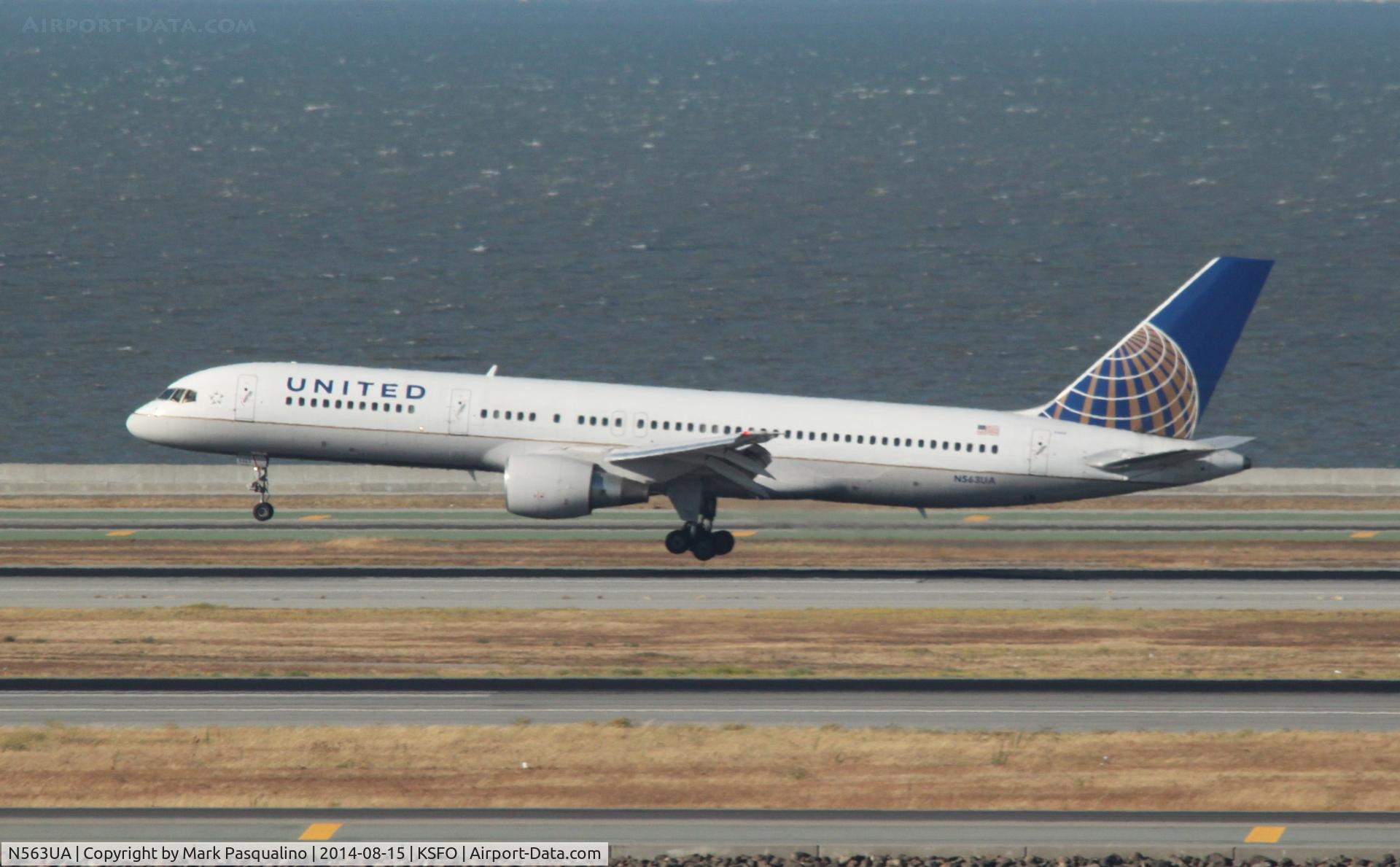 N563UA, 1992 Boeing 757-222 C/N 26665, Boeing 757-200