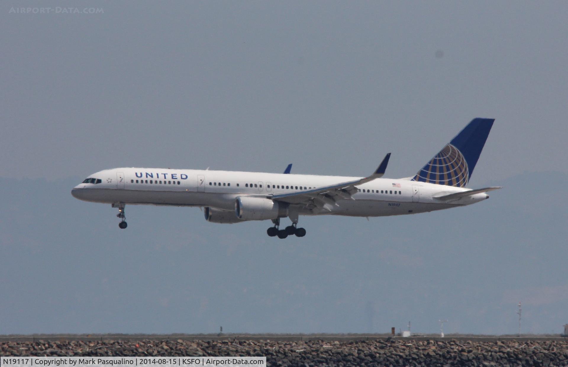 N19117, 1996 Boeing 757-224 C/N 27559, Boeing 757-200