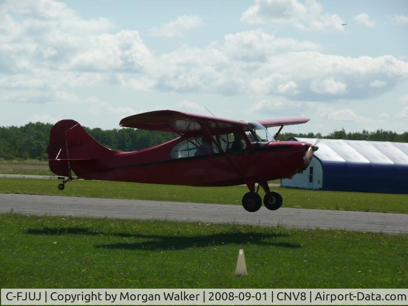 C-FJUJ, 1946 Aeronca 7AC Champion C/N 7AC-2875, Cicuits