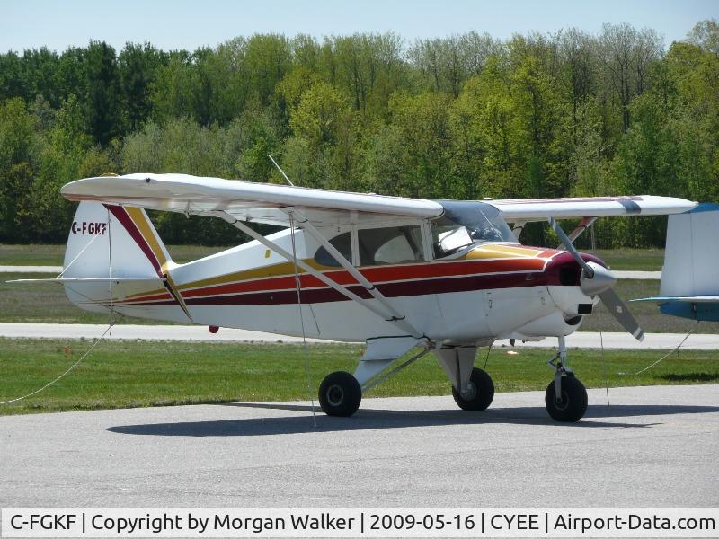 C-FGKF, 1955 Piper PA-22-150 C/N 22-3106, Parked
