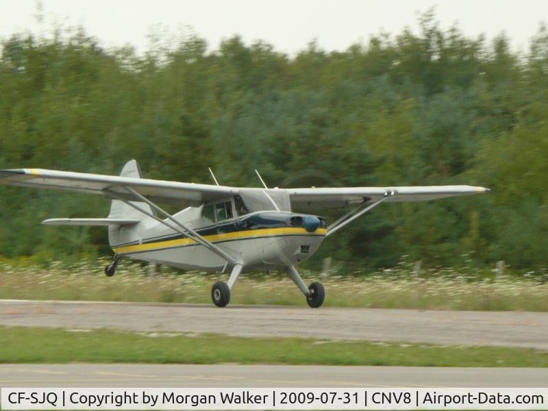 CF-SJQ, 1947 Stinson 108-2 Voyager C/N 108-2252, Take off run.