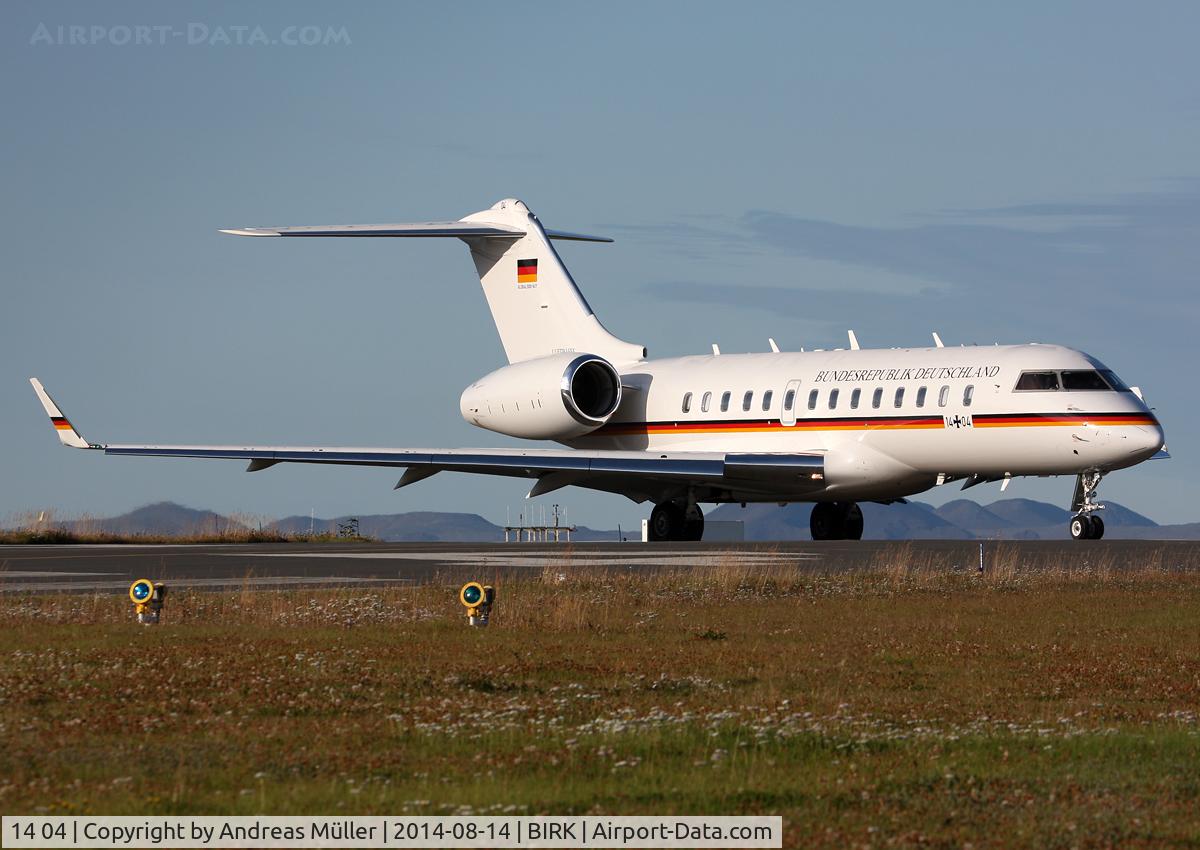 14 04, 2011 Bombardier BD-700-1A11 Global 5000 C/N 9417, Nice visitor.