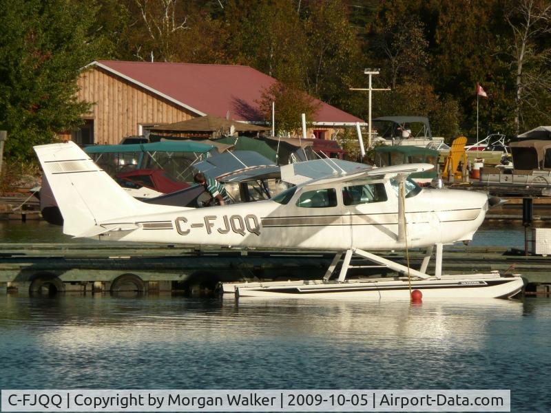 C-FJQQ, 1971 Cessna 172L C/N 17259432, Tout Lake, ON Water Base