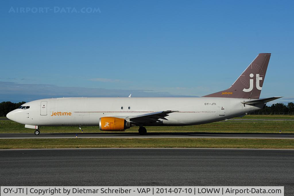 OY-JTI, 1991 Boeing 737-448 C/N 25052, Jettime Boeing 737-400