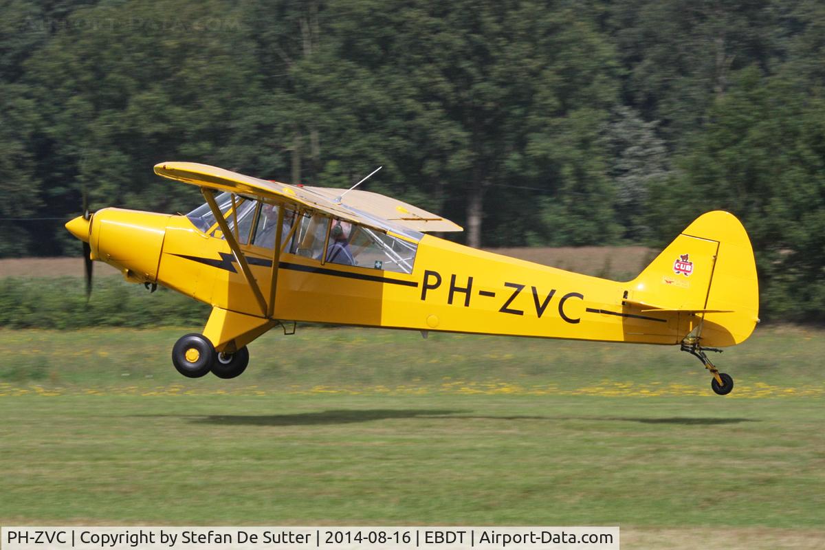 PH-ZVC, 1954 Piper L-21B Super Cub (PA-18-135) C/N 18-3855, Schaffen Oldtimer FLy-In 2014.