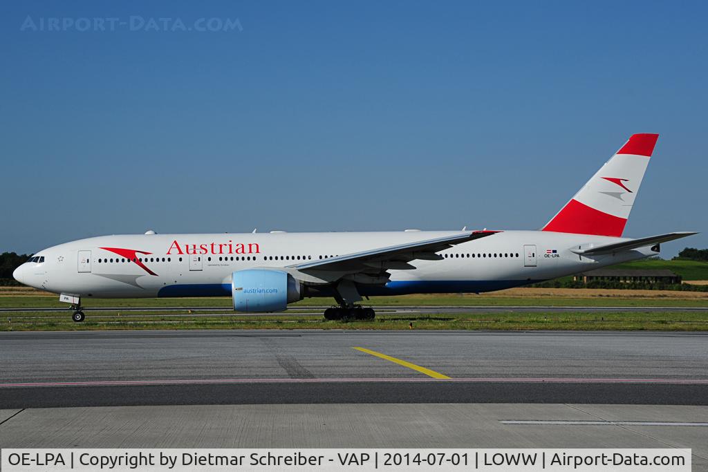 OE-LPA, 1997 Boeing 777-2Z9/ER C/N 28698, Austrian Airlines Boeing 777-200