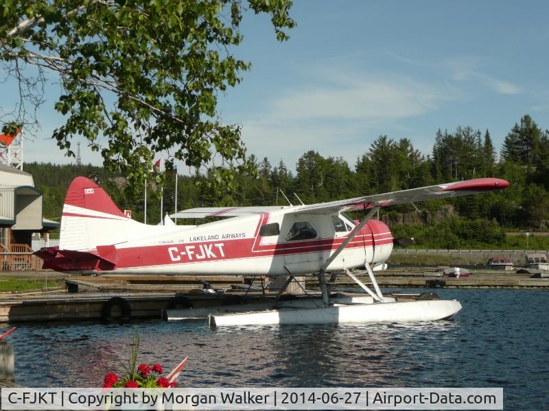 C-FJKT, 1956 De Havilland Canada DHC-2 Beaver Mk.1 C/N 1023, Waiting for the next batch of fishermen! Temagami, ON