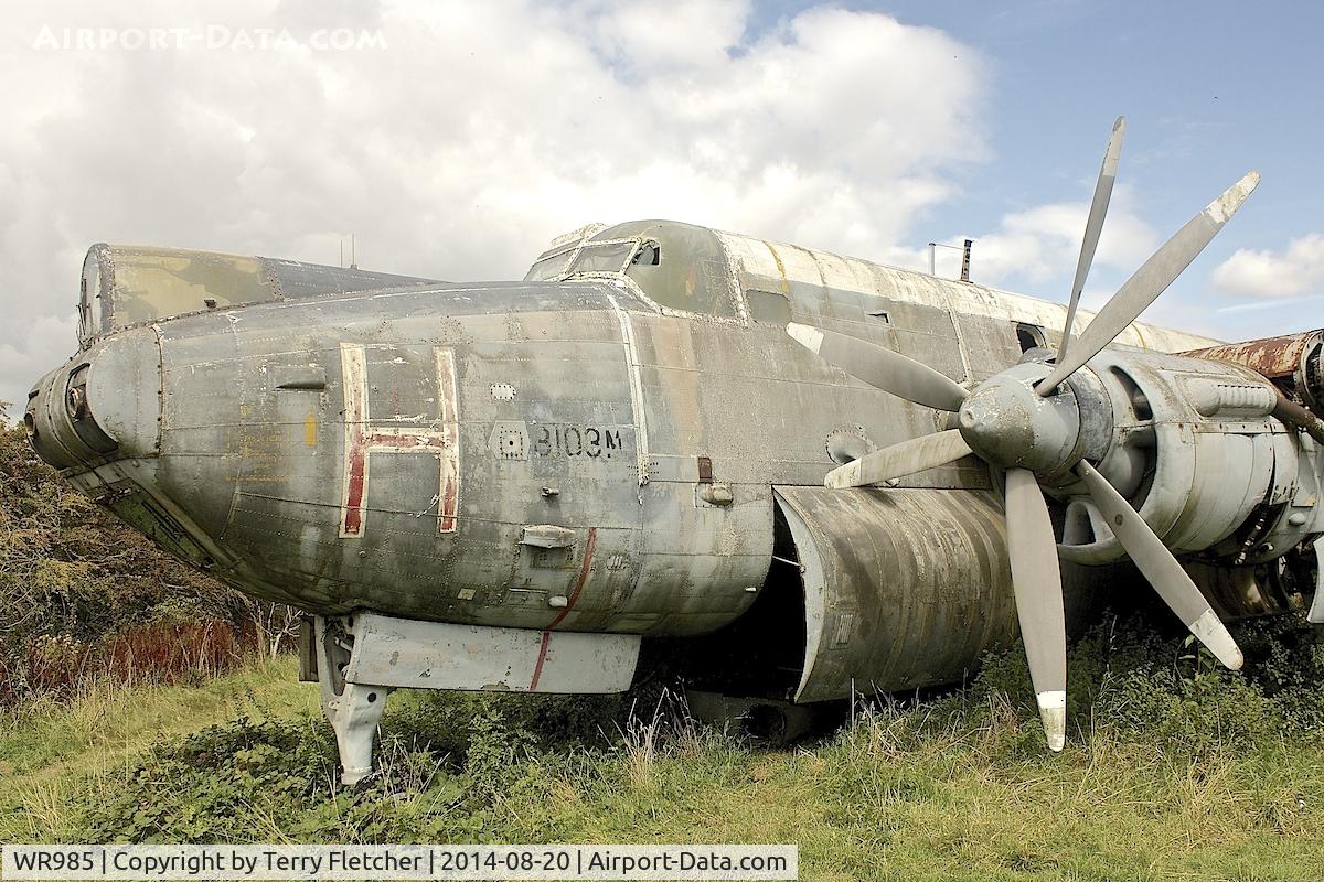 WR985, Avro 716 Shackleton MR.3 C/N Not found WR985, Derelict at Long Marston
