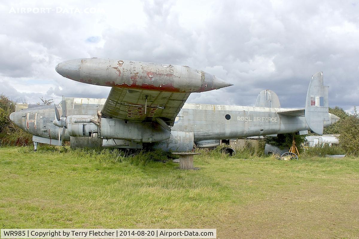 WR985, Avro 716 Shackleton MR.3 C/N Not found WR985, Derelict at Long Marston