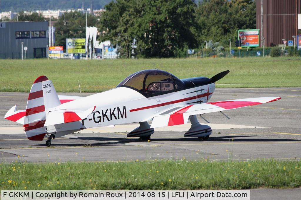 F-GKKM, Mudry CAP-10B C/N 270, Parked