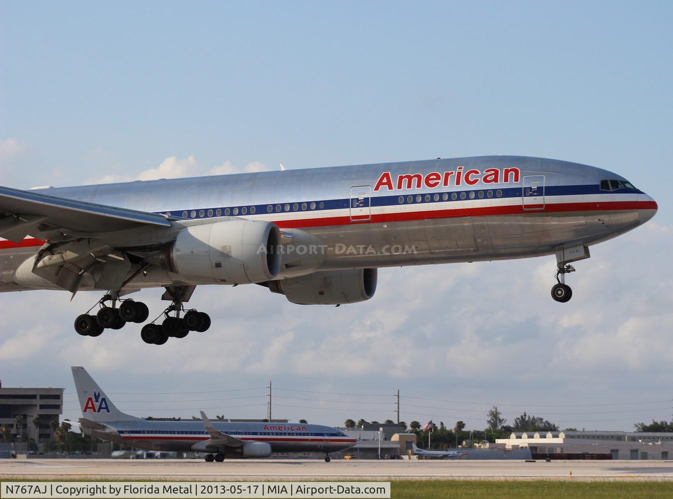 N767AJ, 2006 Boeing 777-223 C/N 33539, American 777-200